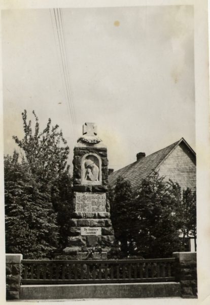 Kriegerdenkmal Lenhausen 1925 - 1945